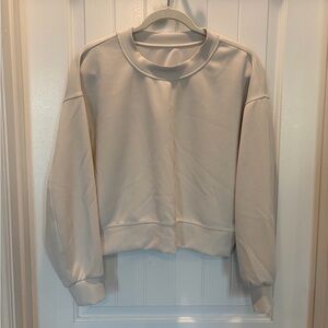 Lululemon Perfectly Oversized  Cropped Crew Softstreme Sweatshirt